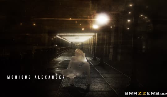 Банальные порно истории - полисмены жарят проституток бесплатно