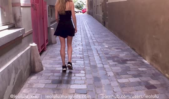 Знакомство с девочкой, прогулка по городу и супер минет на мосту