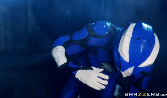 Мальчишник в стиле фантастической свингер оргии - будет жарко