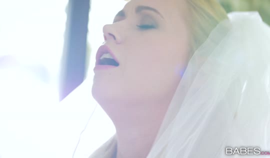 Свадебные хлопоты - секс невесты, жениха и дружки